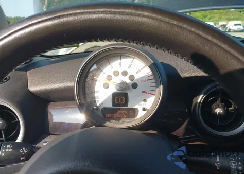 2011 Mini Cooper z USA, uszkodzony, nr VIN WMWSU3C59BTX96719